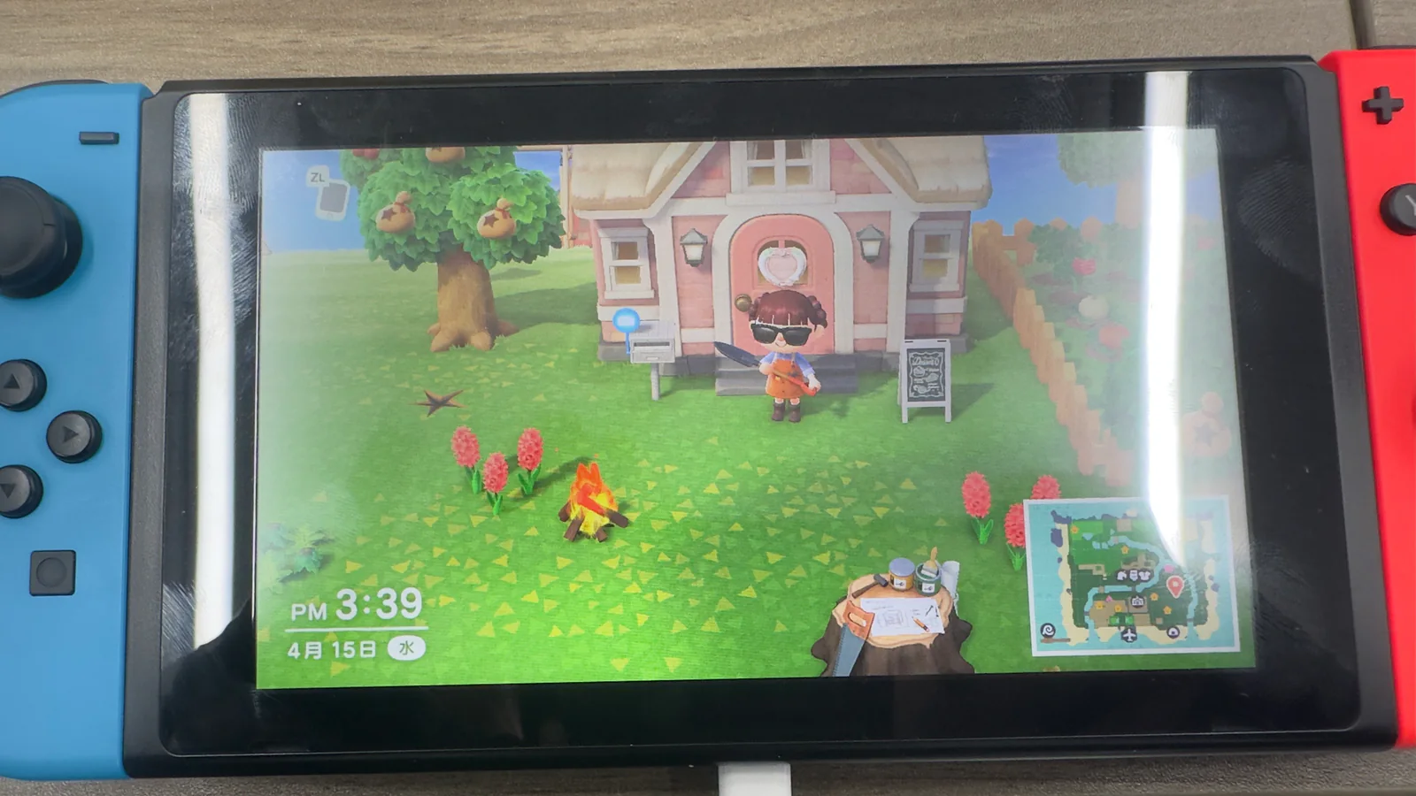 液晶交換後にゲーム画面を表示しているNintendo Switch