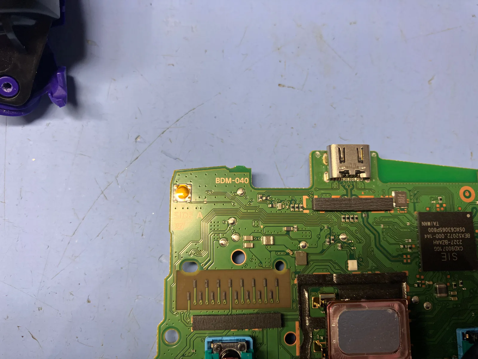 PS5 DualSenseのBDM-040メインボード